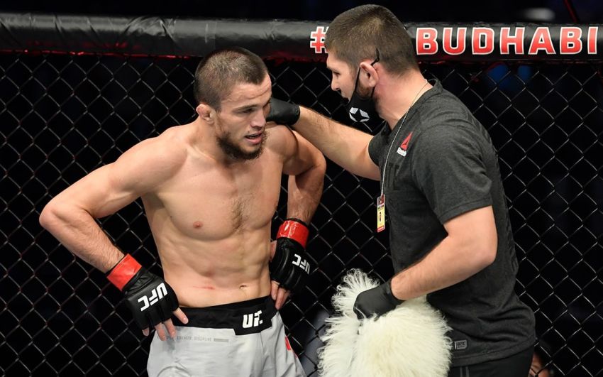Умар Нурмагомедов поб'ється з дебютантом UFC із Казахстану
