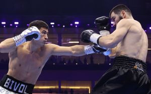 Артур Бетербієв звернувся до вболівальників після поразки від Бівола