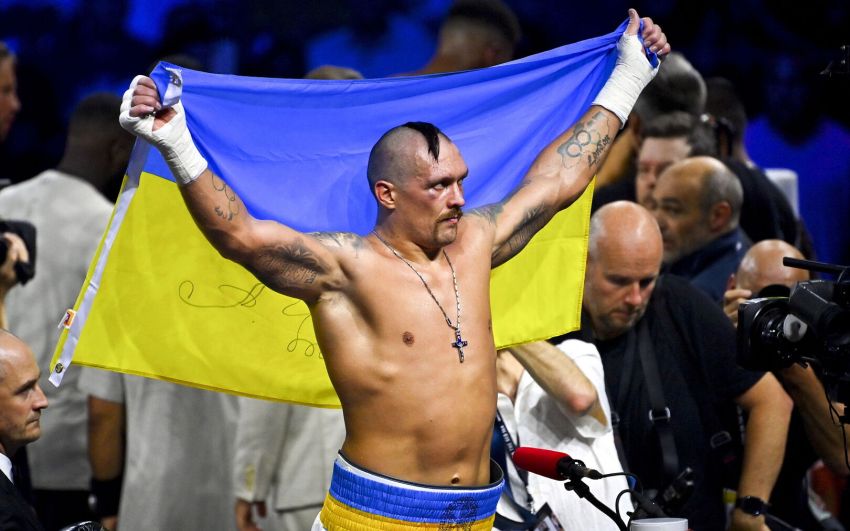 Усик оголосив про важливий збір коштів у свій день народження