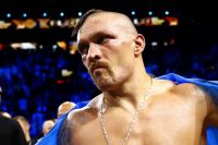 Олександр Усик заявив, що його цікавлять тільки два бої: "Молодь нехай набирається сил"