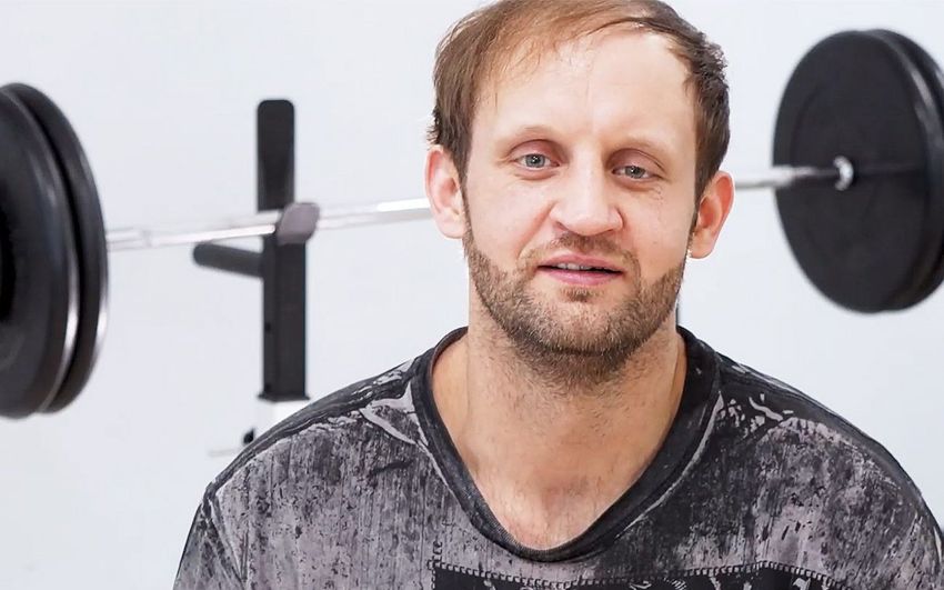 Іван Ємельяненко сподівається, що Федір відвідає турнір РЕН ТВ за його участю