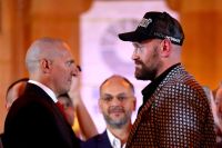 Засновник Matchroom Boxing назвав фаворита реваншу Усик - Ф'юрі: "Можливо, цього разу, навіть зупинить"