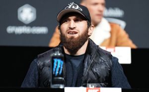 Анкалаєв завів для американських фанатів окремий акаунт в Інстаграм
