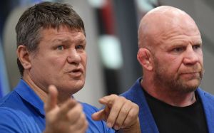 Олександр Ємельяненко дав прогноз на бій Тактаров - Монсон: "Рознесе в одну хвіртку"