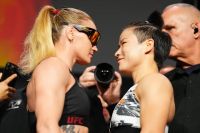 Валентина Шевченко впевнено перемогла Вейлі Жанг на UFC 322