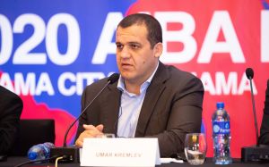 Умар Кремльов різко висловився на адресу співзасновників World Boxing: "У будь-якій родині є паршива вівця"