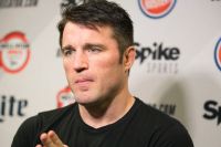 Соннен попросив високопоставленого рефері пояснити суддівські рішення на UFC 282