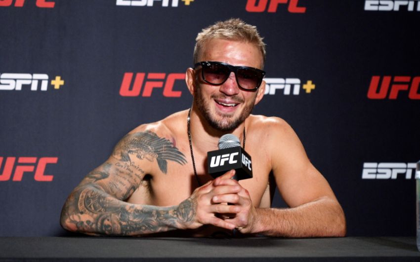 Ті Джей Діллашоу назвав найкращого бій UFC, це не Джон Джонс