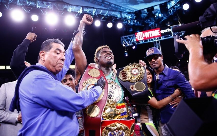 WBO позбавить Джермелла Чарло титулу після бою з Канело, Цзю стане повноправним чемпіоном