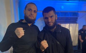 Ліам Кемерон: "Бажаю Віттакеру заробити мільйони і підкорити кілька ваг"