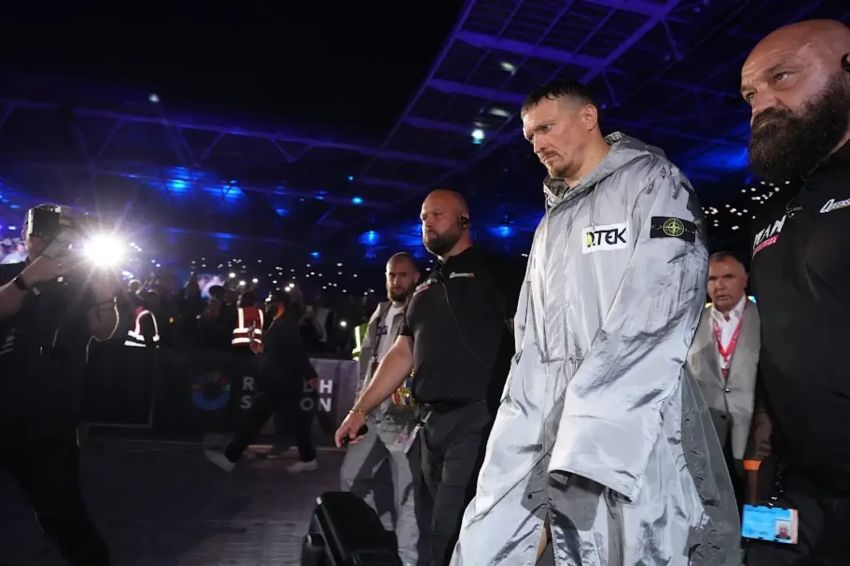 Чому Усик б'ється з Верховеном? Думка Лоуренса Околі