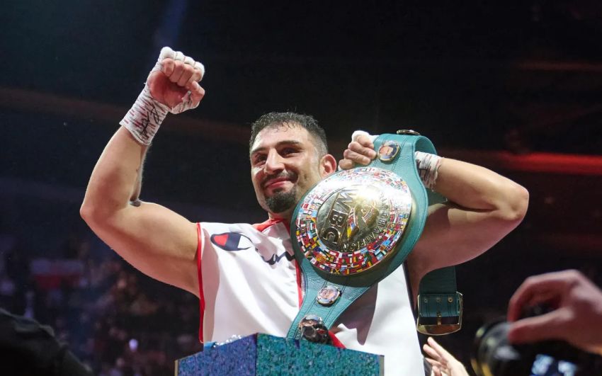Агіт Кабайел став повноправним чемпіоном WBC