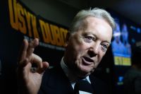 Френк Воррен оцінив можливість організації поєдинку Чжан Чжілей - Деонтей Вайлдер