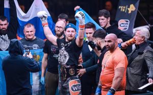 Володимир Мінєєв вийшов на зв'язок із фронту: "Поки що з цим закінчимо, а потім візьмуся за справи на громадянці"