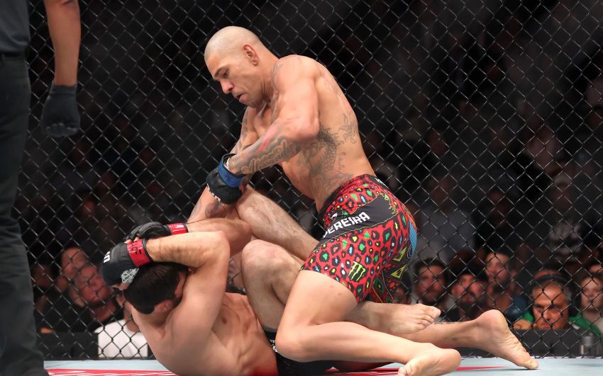 Слова Алекса Перейри після перемоги в реванші з Магомедом Анкалаєвим на UFC 320
