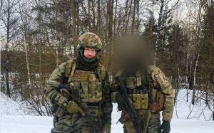 "Перебуваю серед справжніх мужиків". Мінєєв подав звісточку з війни