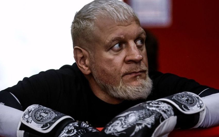 Харитонов - про поразку Ємельяненка від Коваленка: "Докотився, що блогери п****т! Кінь п'яний!"
