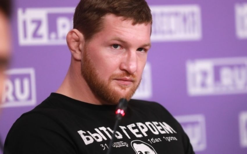Тренер Мінєєва дав прогноз на бій із Карвальо: "Володимир виграє достроково в районі четвертого раунду"