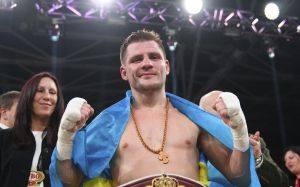 Іван Редкач розкритикував Берінчика за "подарунок" окупантам зі словами "П**да р*сне": "Ти ж не Катя Усик"