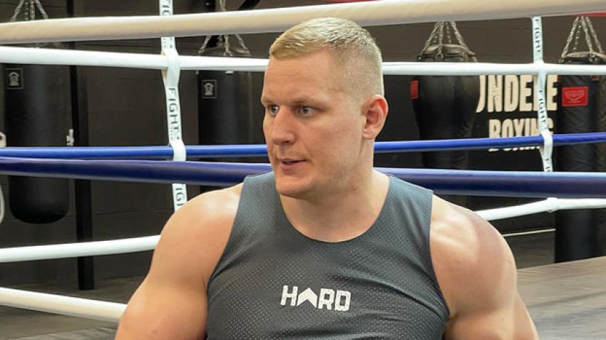 Мінаков оцінив шанси Павловича на чемпіонство в UFC