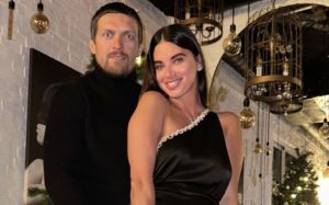 Катерина Усик - українцям: "Ви - герої. Тільки нам потрібна наша країна"
