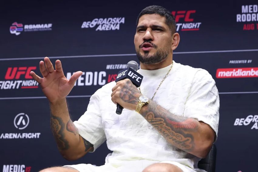 Алекс Перейра назвав свою мету в UFC: «У мене залишилася ще одна місія»
