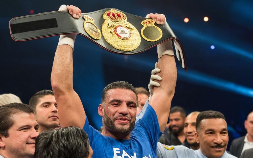 Майкл Гантер відреагував на рішення WBA повернути Чарру титул "регулярного" чемпіона світу