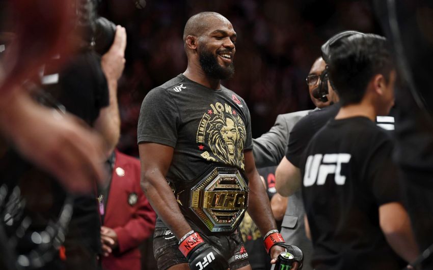 Коментатор UFC пояснив, чому незадоволений чемпіонством Джона Джонса