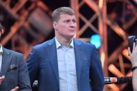 Денис Лебедєв повідомив, що у Повєткіна народився син