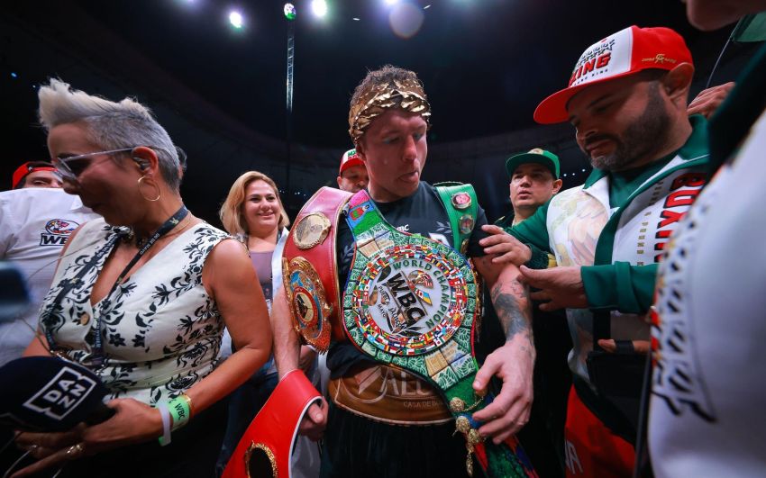 Матчмейкер Golden Boy розповів, як Сауль Альварес має вчинити зі своєю кар'єрою: "Це хороший варіант"