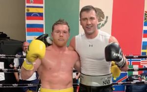 Олександр Гвоздик оголосив, що Канело запросив його для підготовки до реваншу з Біволом: "Намагатимуся його мотивувати"