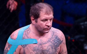 Володимир Хрюнов розповів про поточну форму Олександра Ємельяненка: "Зуміє багатьох критиків здивувати"