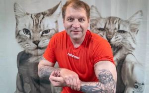 Менеджер Олександра Ємельяненка перерахував можливих суперників для наступного бою