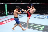 Відео бою Тагір Уланбеков - Азат Максум UFC on ABC 8