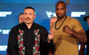 Тренер Ковальова висловився про бій Усик - Дюбуа: "Він немов великий Ломаченко"