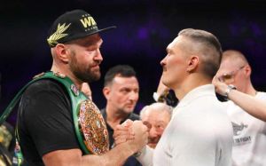 Олександр Усик відреагував на образи з боку Тайсона Ф'юрі: "Можливо, він хоче зачепити мене"