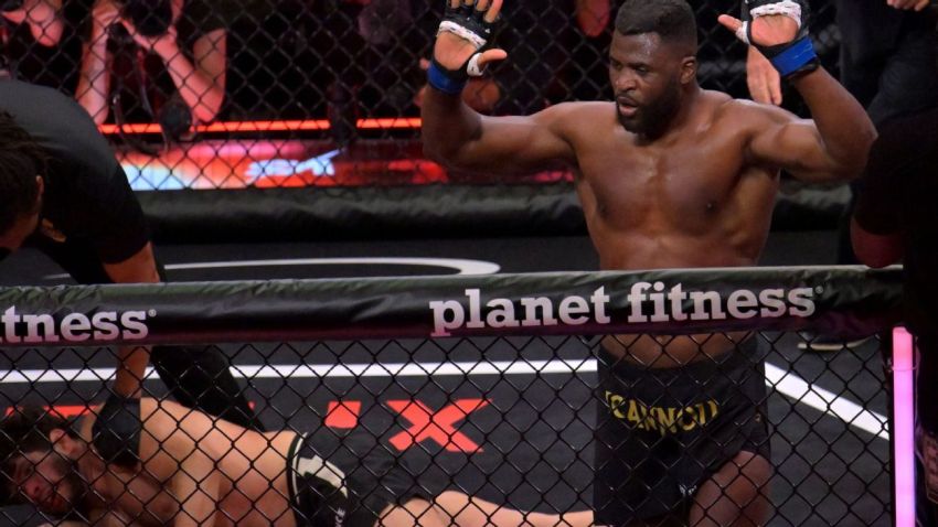 Френсіс Нганну нокаутував Філіпе Лінса на MVP MMA 1