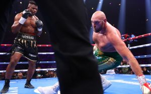 Енді Руїс відреагував на спірну перемогу Ф'юрі над Нганну: "Це пограбування"