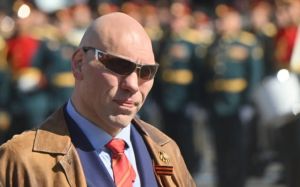Микола Валуєв - про війну: "Люди кладуть життя за Росію. Це треба розуміти і цінувати"