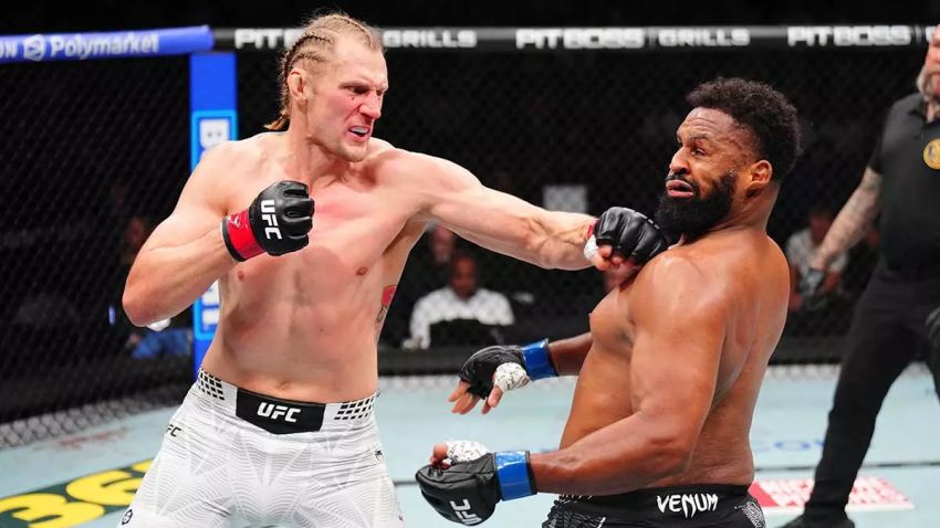 Олександр Волков переміг Волдо Кортеса-Акосту на UFC 328