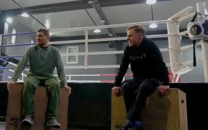 Тренер Берінчика: "В Англії про бокс із тобою може навіть бомж поговорити"