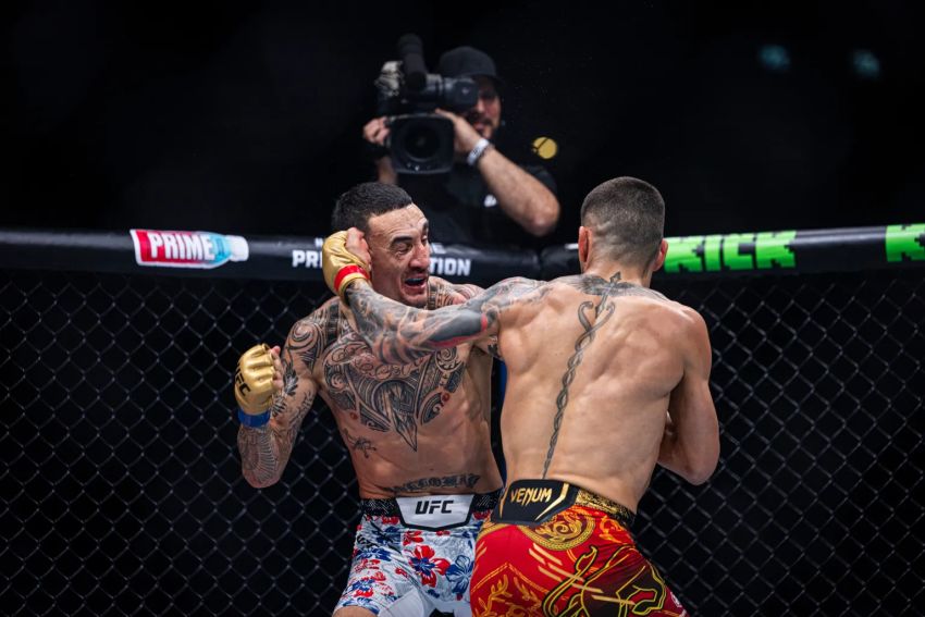 Глава UFC - про перемогу Топурії над Голловейєм: "Обидва хлопці мали класний вигляд"
