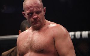 Колишній чемпіон кулачних боїв вважає Ємельяненка еталоном у плані поведінки