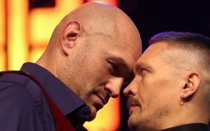 Тоні Беллью відповів фанатам, які вважають, що Тайсон Ф'юрі боїться Олександра Усика