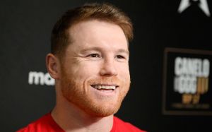 Інсайдер: Канело близький до повернення в PBC, обговорює можливого суперника на 4 травня