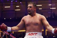 Агіт Кабайел відреагував на відмову Усика від поєдинку з ним