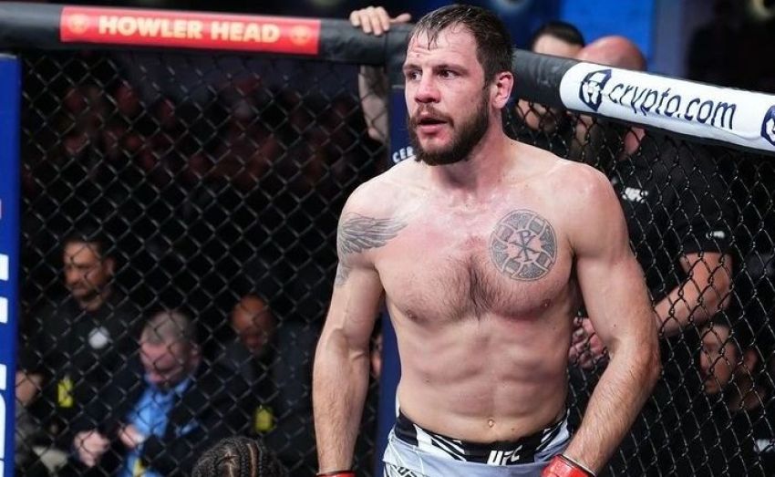 Микита Крилов достроково виграв у Спэнна на UFC Fight Night 221