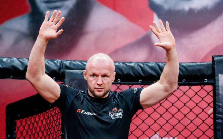 Олександр Шлеменко відреагував не різкі коментарі Вайта щодо злиття PFL і Bellator