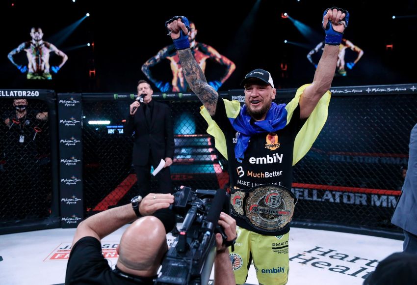 Ярослав Амосов - про дебют Дмитра Гриценка в Bellator: "Це український стиль: йдеш в армію, а потім - битися"