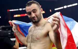 Олександр Беспутін: "Зараз говорити, що Гассієв поб'є Ф'юрі... Це ж смішно, люди ж дивляться"